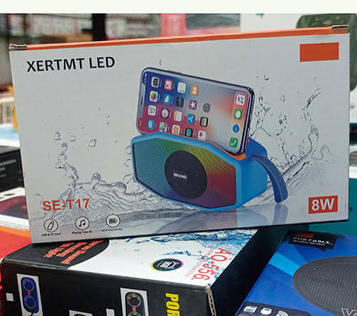 SE-T17 Portable Wireless Mini Speakers Sound Activated Louder with FM Radio and Support TF/USB Functions Loud Blue Tooth Speaker